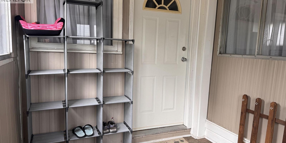 1 3889 MULLER AVENUE Terrace Photo 2 1 3889 MULLER AVENUE Terrace Photo 2